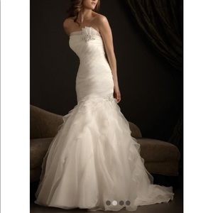 ALLURE P893 Mermaid Corset back Wedding dress